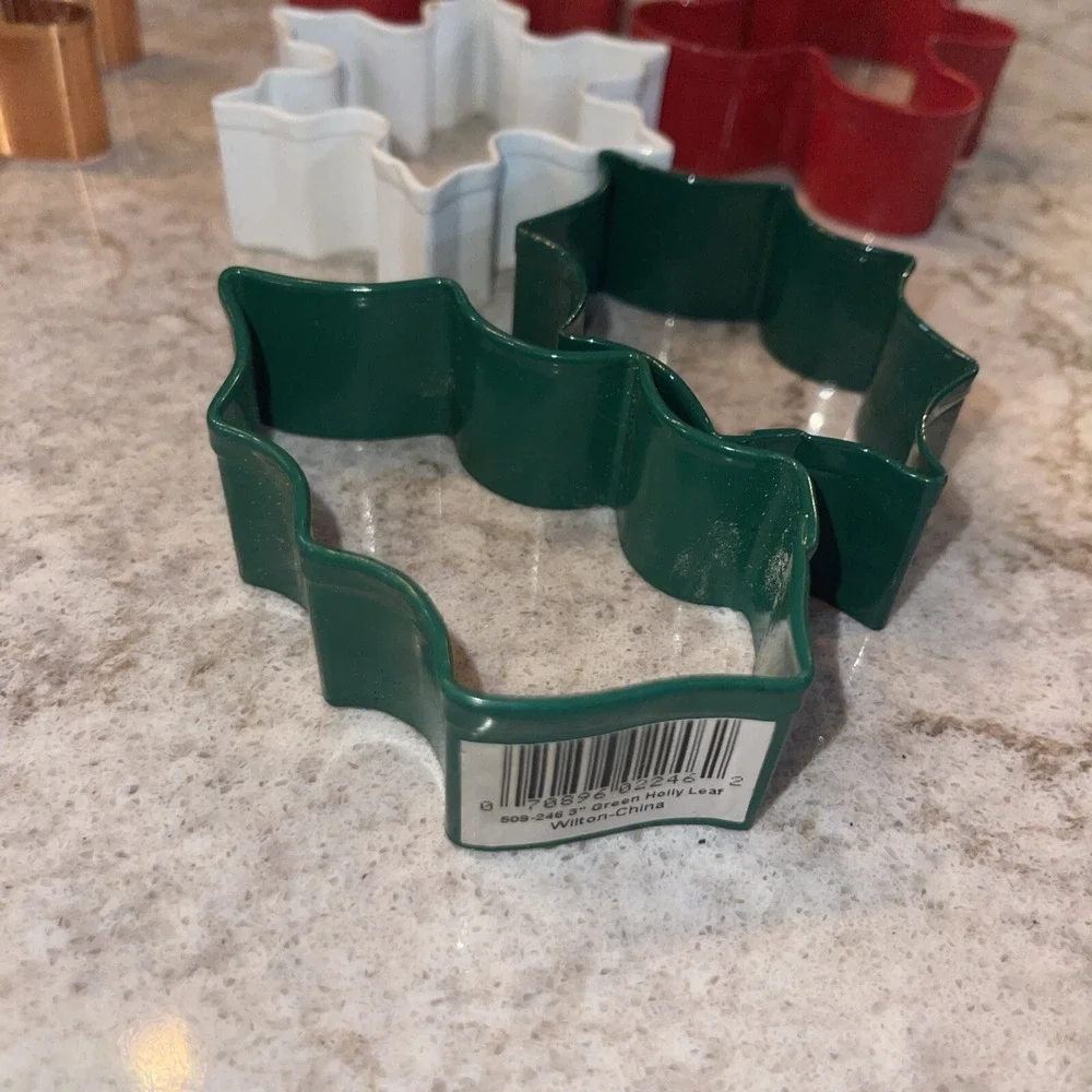 Vintage Aluminum Metal Copper Cookie Cutters Christmas Decor Lot Of 9